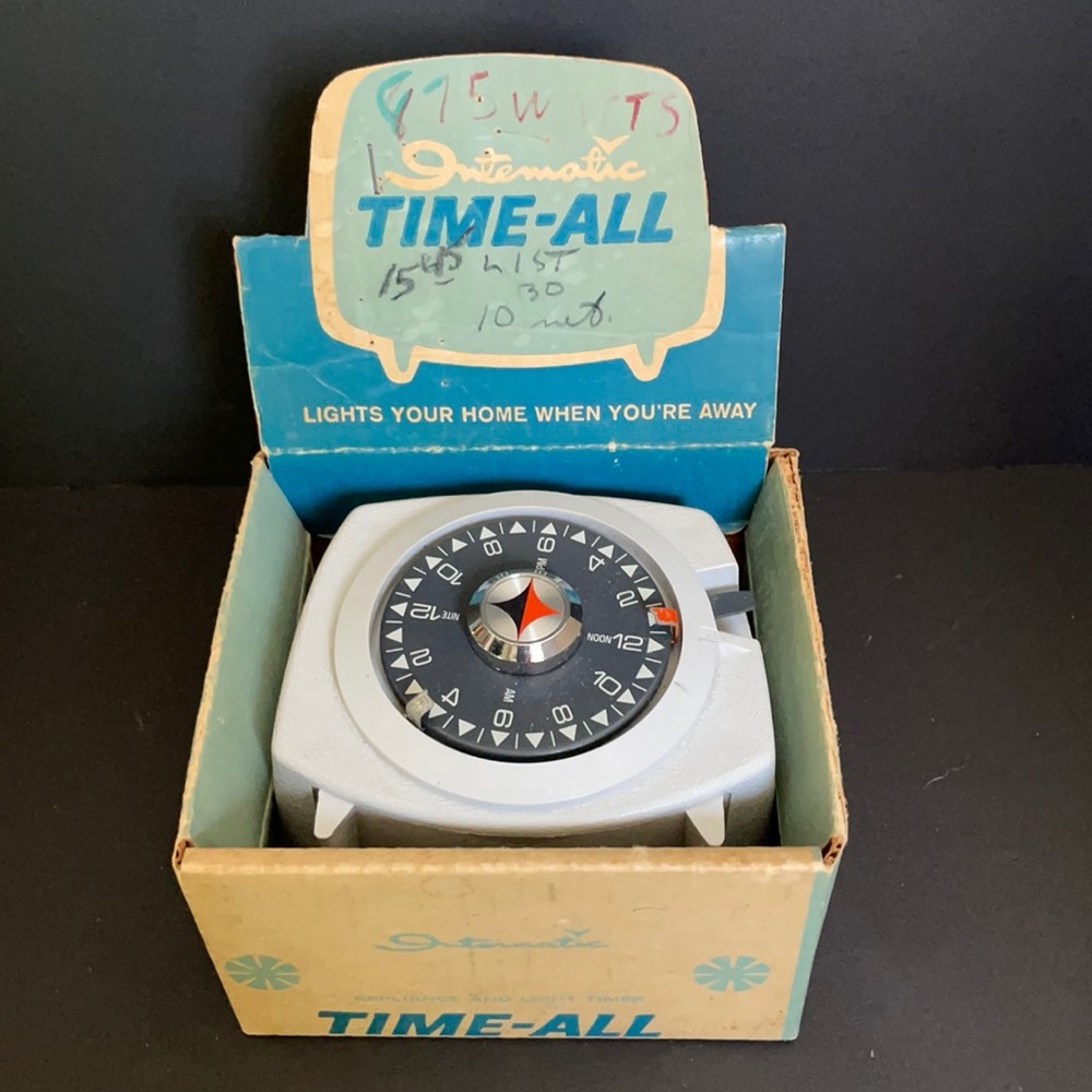 Vintage Time- All Lamp and Appliance Timer Clock original box Collectibles